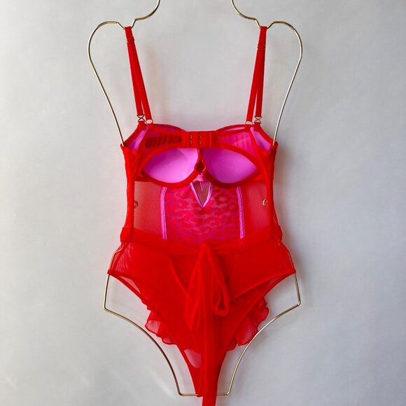 Victoria’s Secret Red Leopard Mesh Apron Lingerie Size 34B - Picture 3 of 9